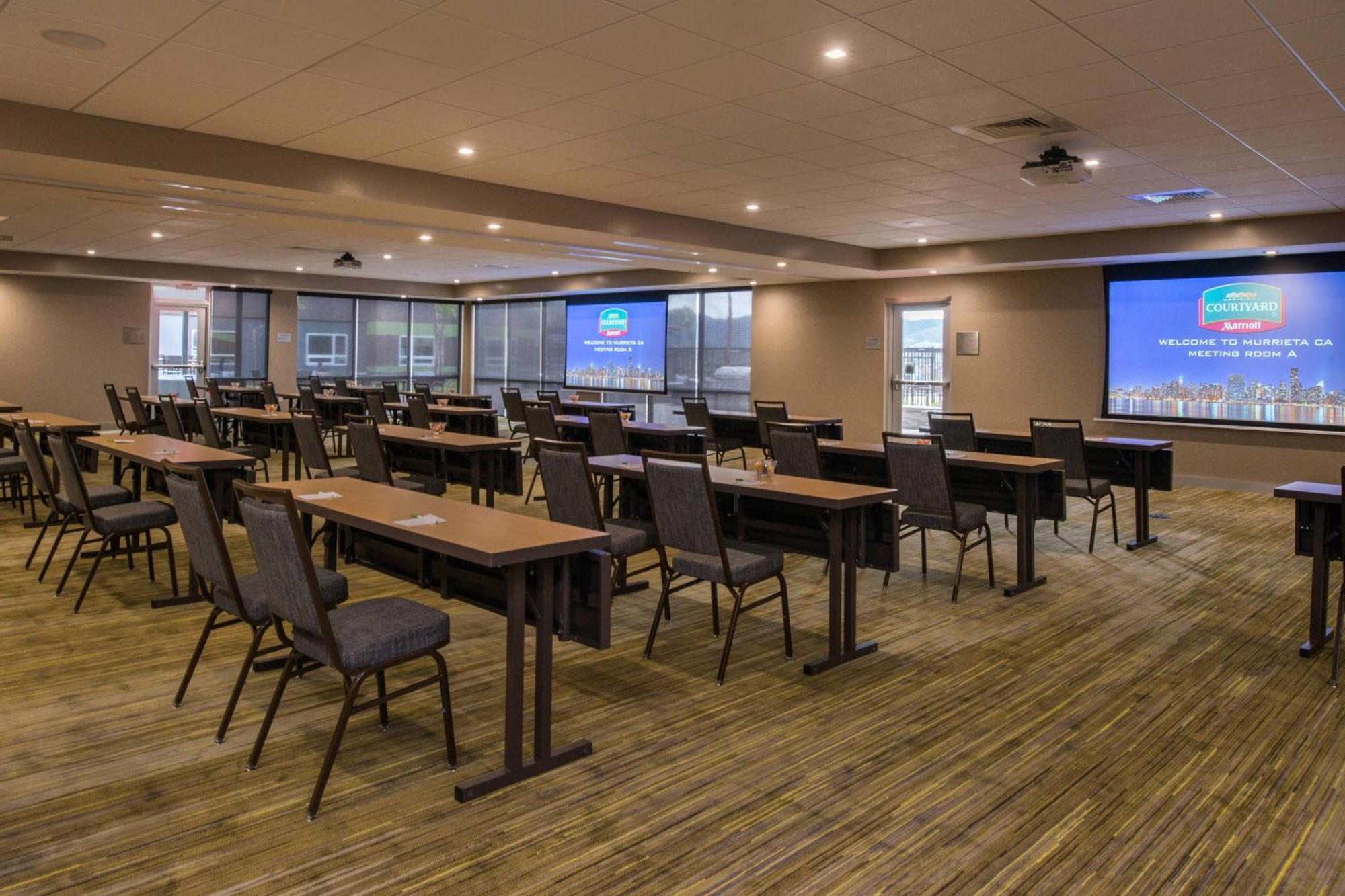 Courtyard By Marriott Temecula Murrieta Exterior photo